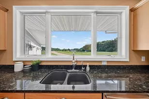 9348 Stoneview Ln, Whitmore Lake, MI 48189 - Photo 20