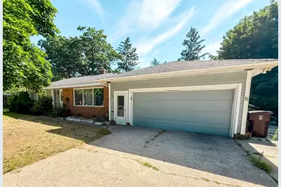 744 S Quarterline Road, Muskegon, MI 49442 - Photo 4