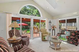 400 W 35th St, Holland, MI 49423 - Photo 16