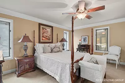 400 W 35th Street, Holland, MI 49423 - Photo 20