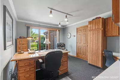 400 W 35th Street, Holland, MI 49423 - Photo 26