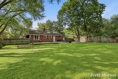 2304 Tecumseh River Road, Lansing, MI 48906 - Photo 24
