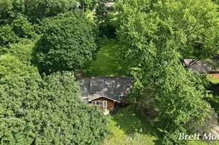 2304 Tecumseh River Rd, Lansing, MI 48906 - Photo 4
