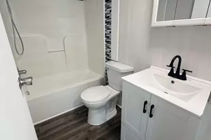 509 Spring Harbor Blvd, Springport, MI 49284 - Photo 8