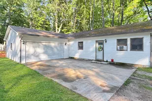 2599 Pleasant Lake Shore Dr, Cadillac, MI 49601 - Photo 34