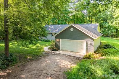 650 Parnell Avenue SE, Lowell, MI 49331 - Photo 2