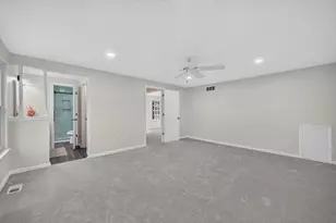 21344 E Glen Haven Cir, Northville, MI 48167 - Photo 22