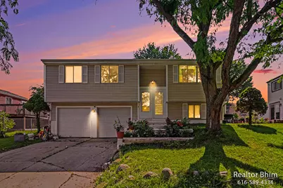 6007 Rockingham Drive, Lansing, MI 48911 - Photo 2