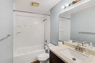 6007 Rockingham Dr, Lansing, MI 48911 - Photo 18