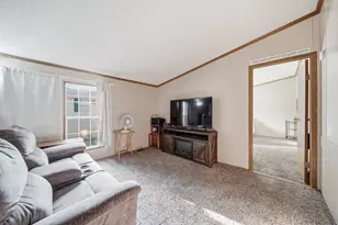510 Missouri River Ct, Adrian, MI 49221 - Photo 10