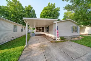 510 Missouri River Ct, Adrian, MI 49221 - Photo 1
