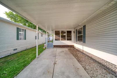510 Missouri River Court, Adrian, MI 49221 - Photo 2