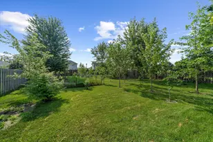 816 King Fisher St, Milan, MI 48160 - Photo 62