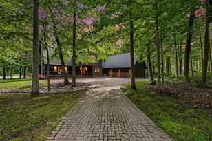 2515 Southwoods Trail, Ann Arbor, MI 48108 - Photo 2