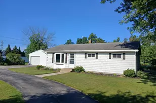 195 N Meyers Rd, Ludington, MI 49431 - Photo 2