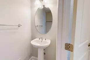 3019 N Spurway Dr, Ann Arbor, MI 48105 - Photo 20