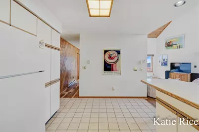9221 W Thomas Road, Shelby, MI 49455 - Photo 8