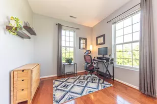 1042 W Summerfield Gln Cir, Ann Arbor, MI 48103 - Photo 28
