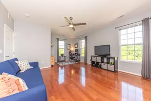 1042 W Summerfield Gln Cir, Ann Arbor, MI 48103 - Photo 26