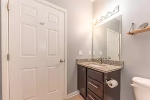 1042 W Summerfield Gln Cir, Ann Arbor, MI 48103 - Photo 30