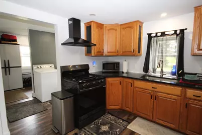 7231 E Y Z Avenue, Vicksburg, MI 49097 - Photo 2