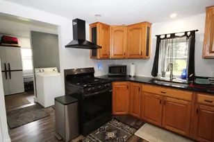 7231 E Y Z Ave, Vicksburg, MI 49097 - Photo 2