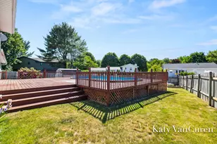 6091 Rogue River Meadows Dr NE, Belmont, MI 49306 - Photo 10