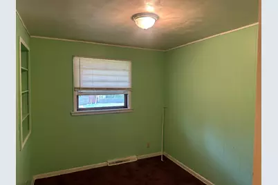 1749 Southland Drive, Muskegon, MI 49442 - Photo 12