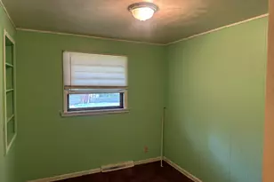 1749 Southland Dr, Muskegon, MI 49442 - Photo 12