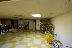 23355 Robert John St, Saint Clair Shores, MI 48080 - Photo 44
