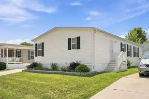 6771 J.R. Dr, Kalamazoo, MI 49009 - Photo 2