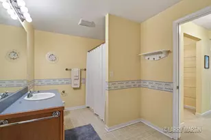 6010 Heritage Meadow Dr, Holland, MI 49423 - Photo 26