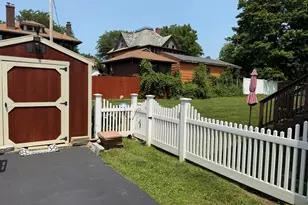 307 Perry St, Albion, MI 49224 - Photo 28