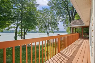 9895 Lakeview Dr, Berrien Springs, MI 49103 - Photo 18