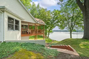 9895 Lakeview Dr, Berrien Springs, MI 49103 - Photo 58