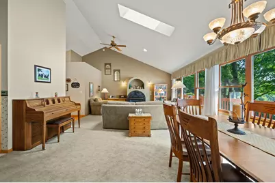 9895 Lakeview Drive, Berrien Springs, MI 49103 - Photo 28
