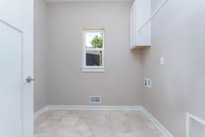 570 W Wildwood Drive, Owosso, MI 48867 - Photo 24