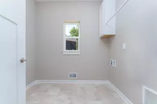 570 W Wildwood Dr, Owosso, MI 48867 - Photo 24