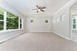 570 W Wildwood Dr, Owosso, MI 48867 - Photo 8