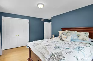 1929 Lotus Ave SE, Grand Rapids, MI 49506 - Photo 16