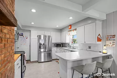 1929 Lotus Avenue SE, Grand Rapids, MI 49506 - Photo 8