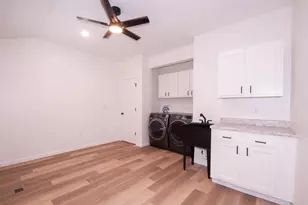 123 W Manchester St, Battle Creek, MI 49037 - Photo 22