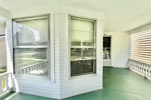 86 S Howell St, Hillsdale, MI 49242 - Photo 10