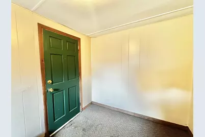 86 S Howell Street, Hillsdale, MI 49242 - Photo 14
