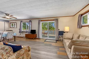 305 Clear Lake Dr, Dowling, MI 49050 - Photo 4