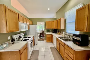 874 Chamberlain Ct, Jackson, MI 49203 - Photo 6
