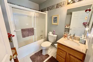 874 Chamberlain Ct, Jackson, MI 49203 - Photo 16