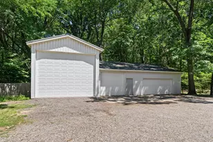 2944 64th St, Fennville, MI 49408 - Photo 32