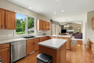 479 Derby Ct, Saline, MI 48176 - Photo 14