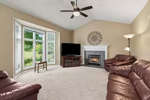 479 Derby Ct, Saline, MI 48176 - Photo 6